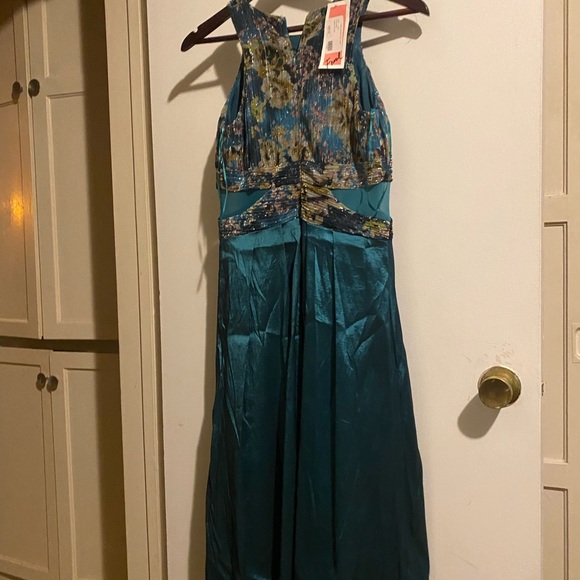 Fancy vintage cocktail dress - Picture 2 of 3